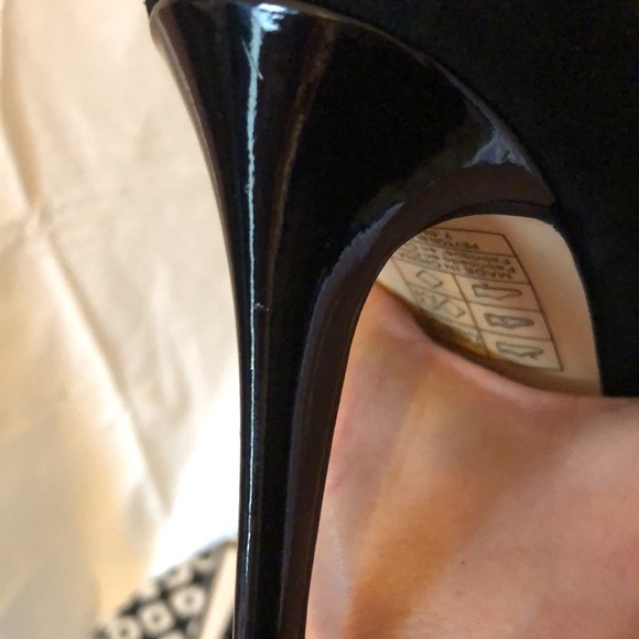 White House Black Market Peyton Military Shootie - Picture 7 of 7